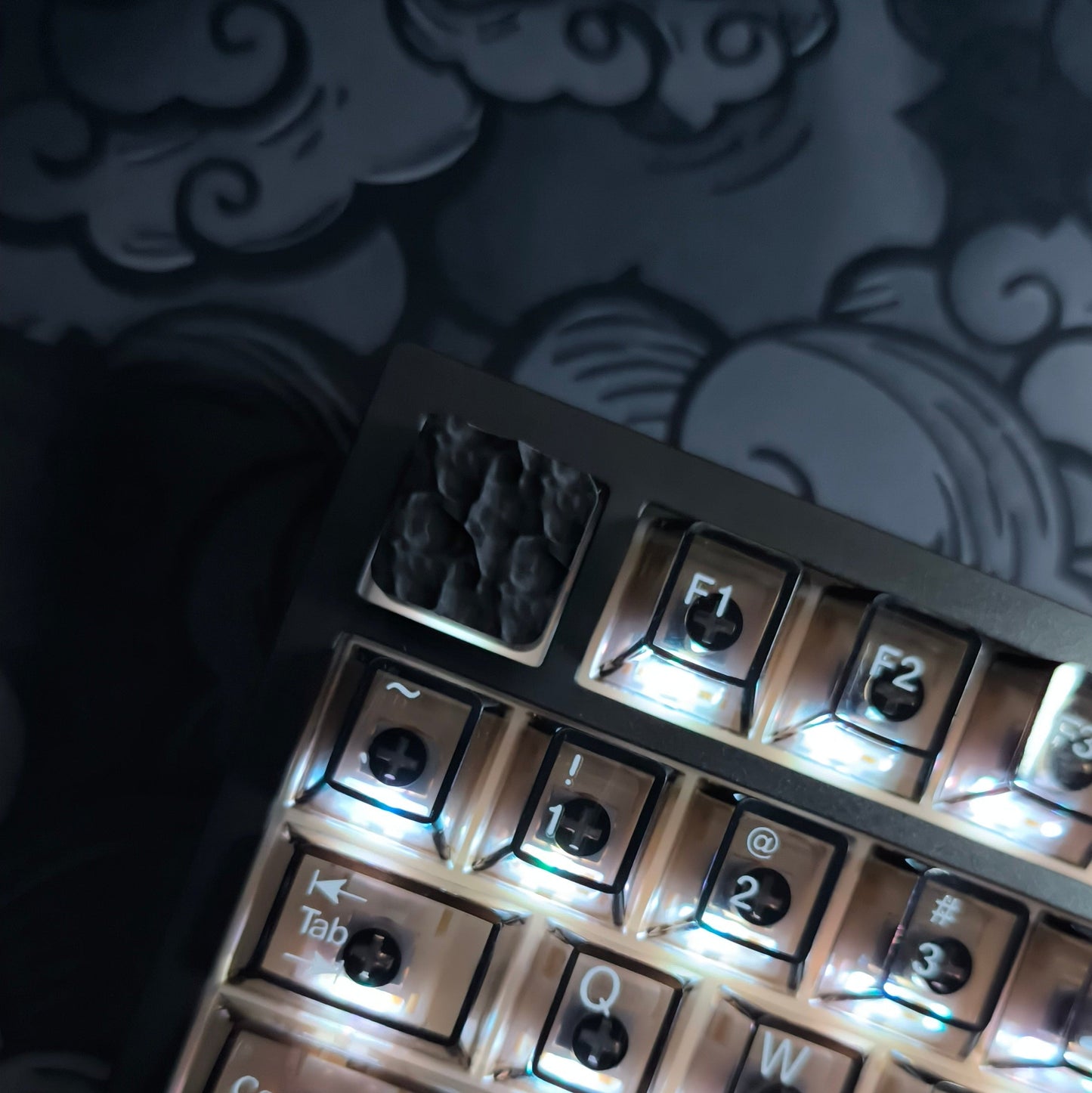 Black Waves Keycap